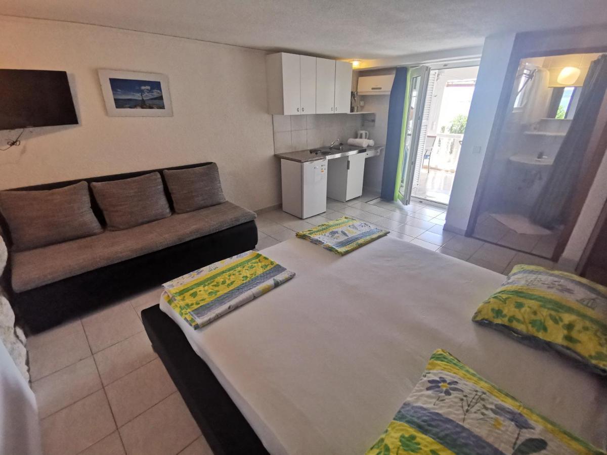 Apartments Niko ドラマリ エクステリア 写真