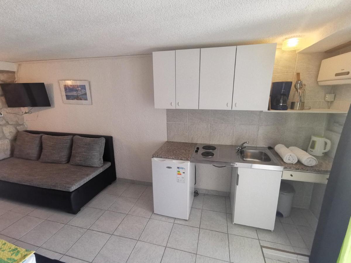 Apartments Niko ドラマリ エクステリア 写真